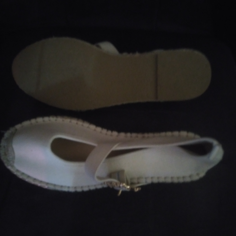 Brand New Women's platform shoes